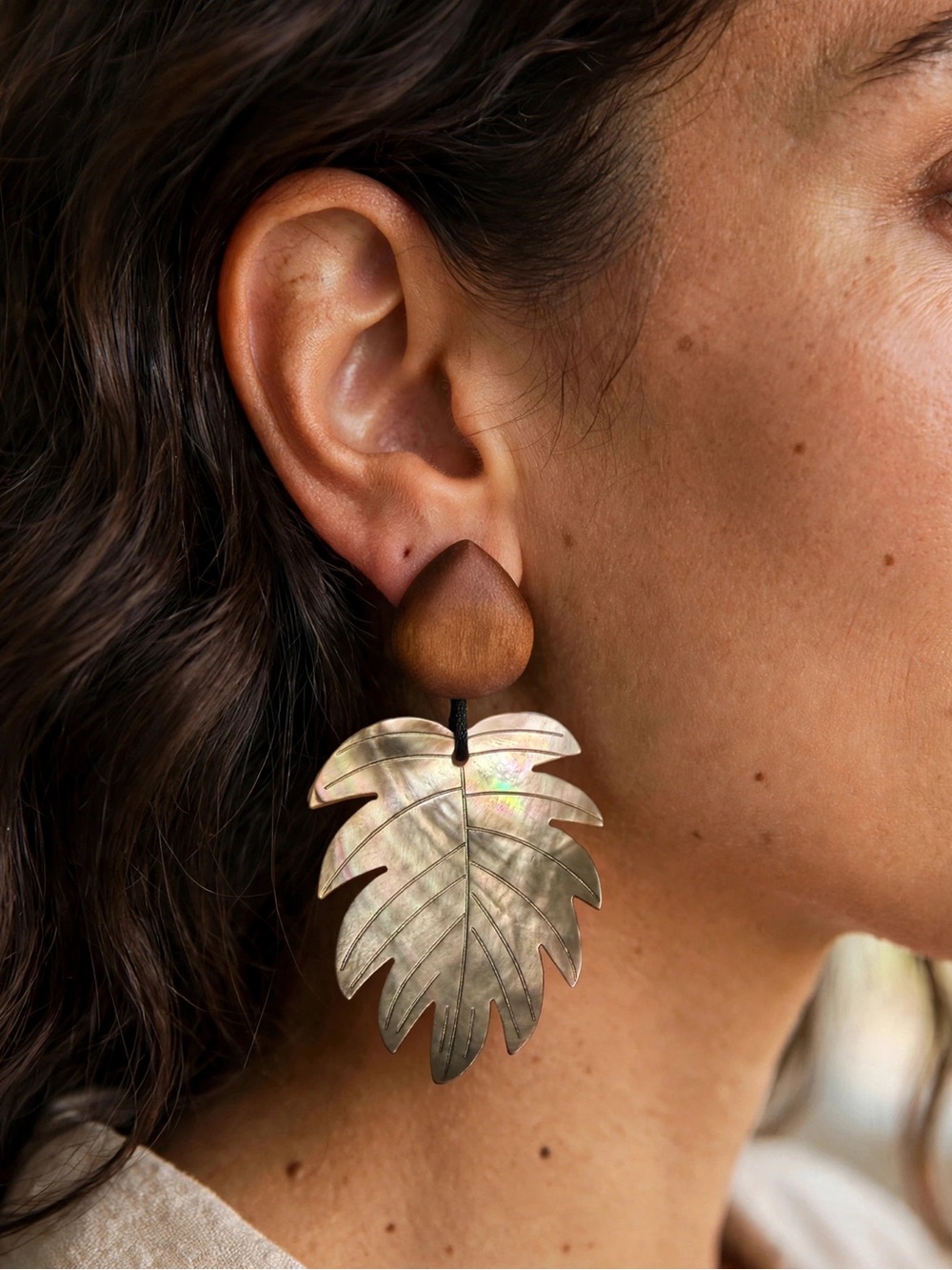 New Amimi Handmade MOP Leaf Earrings | Wood Clip On E128